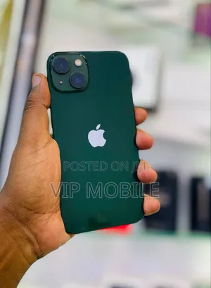 Photo - Apple iPhone 13 128 GB