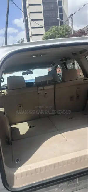 Toyota Land Cruiser 2013 White