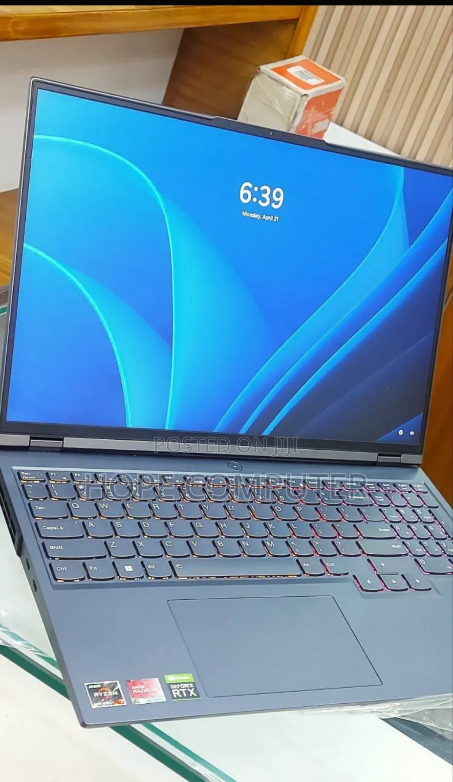 New Laptop Lenovo Legion 5 8GB AMD Ryzen 7 SSD 512GB