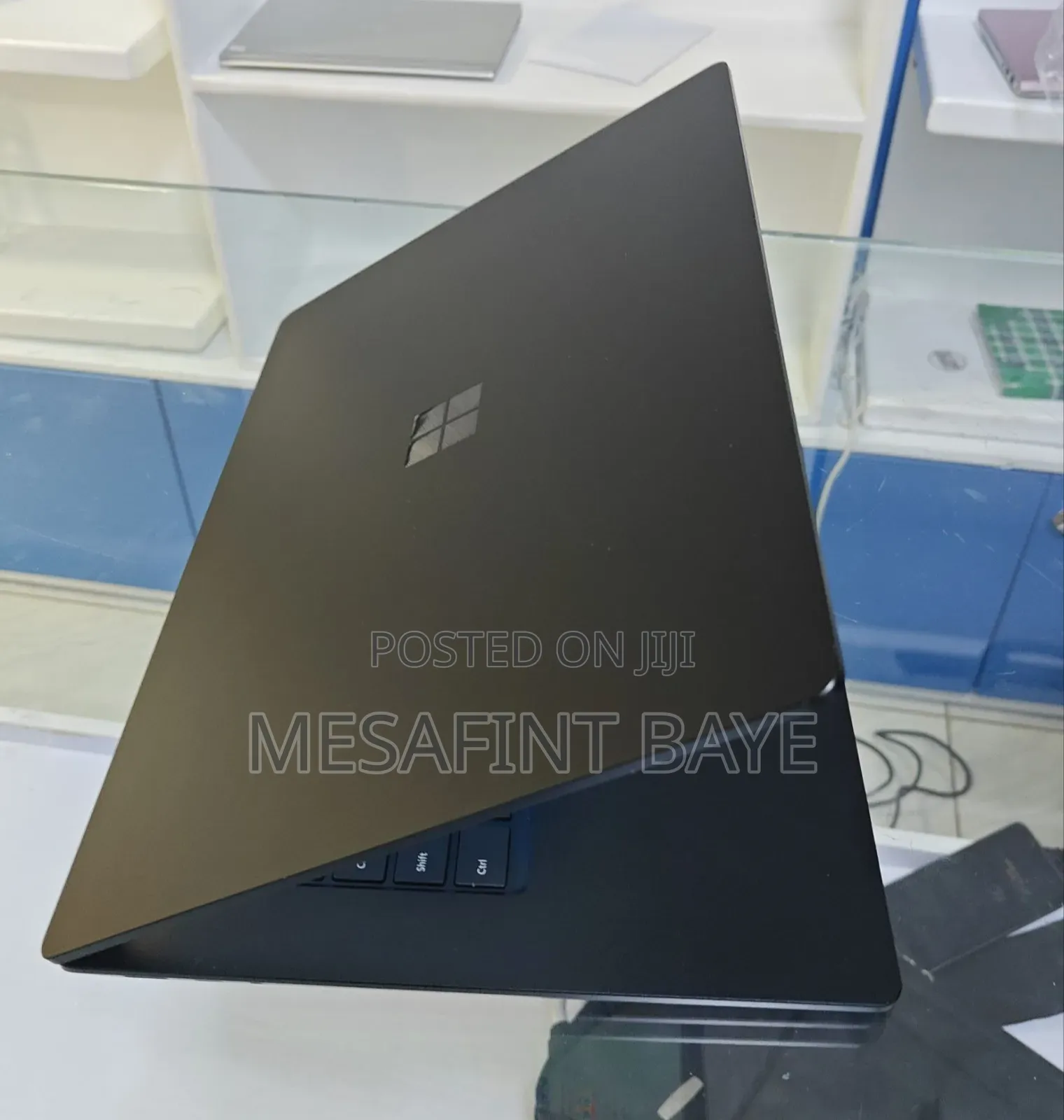 New Laptop Microsoft Surface 3 8GB AMD Ryzen 5 SSD 256GB