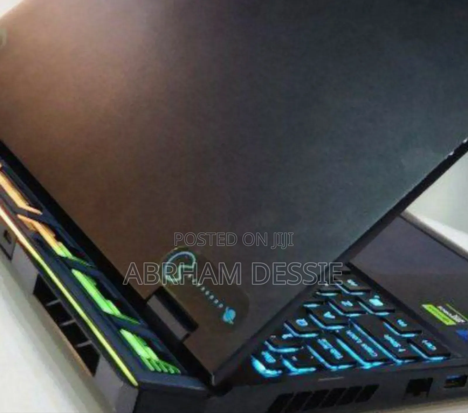 New Laptop HP Envy X360 8GB Intel Core I7 SSD 512GB