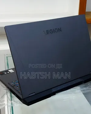 New Laptop Lenovo Legion 5 8GB AMD Ryzen 7 SSD 512GB