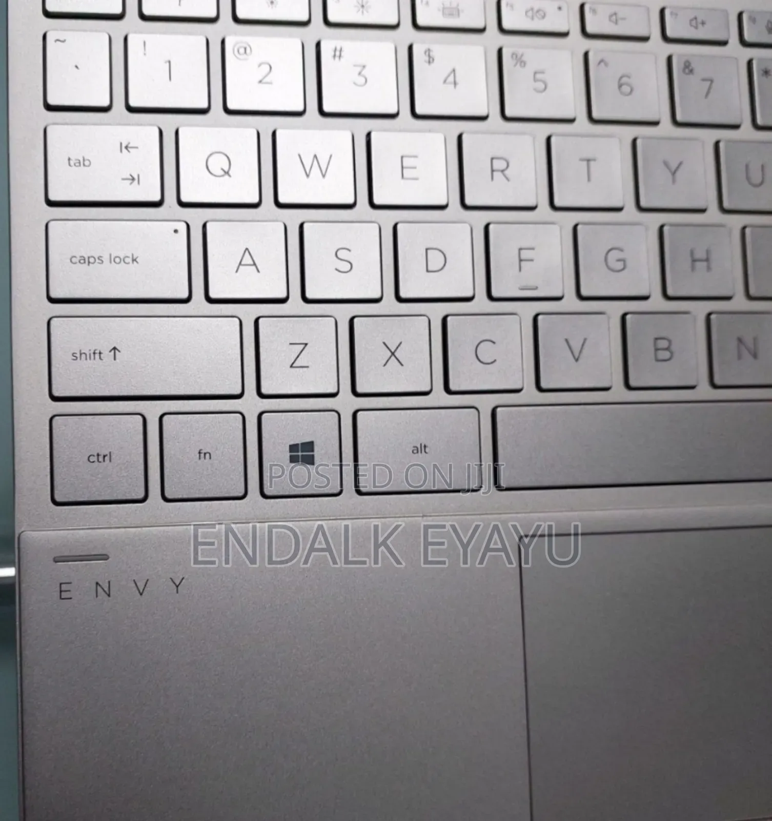 New Laptop HP Envy X360 8GB Intel Core I7 SSD 512GB