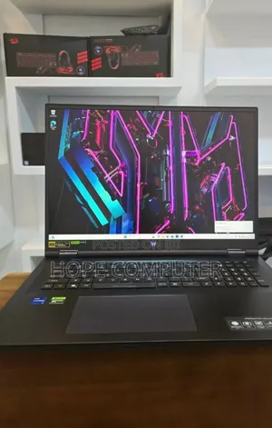 New Laptop Acer Predator Helios 18 PH18-71 16GB Intel Core I7 SSD 1T