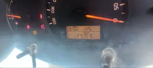 Toyota HiAce 2018 White