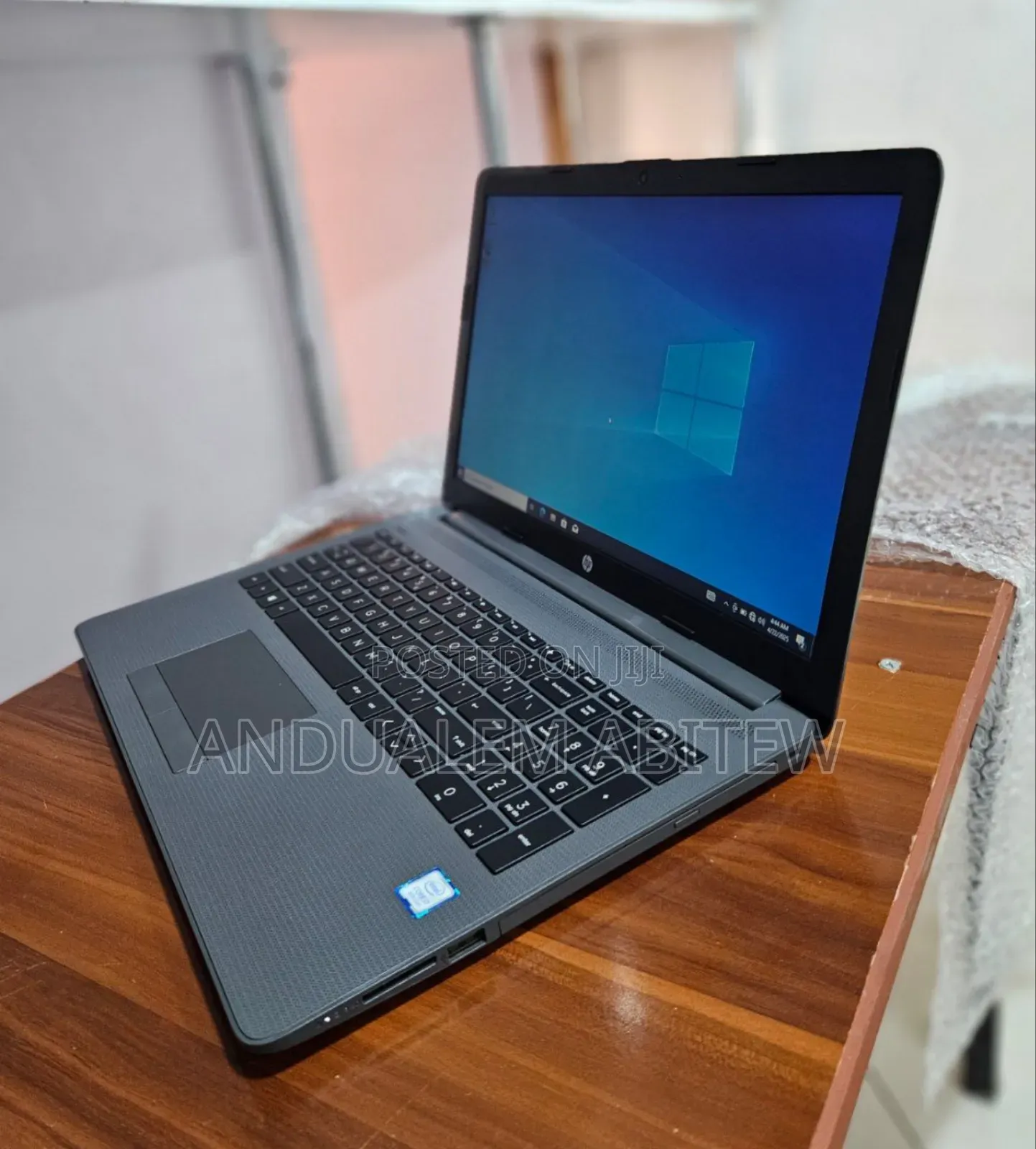 New Laptop HP Stream Notebook 8GB Intel Core I7 HDD+SSD 256GB