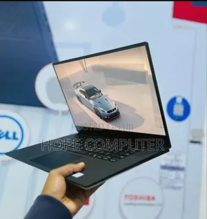 New Laptop Dell XPS 15 32GB Intel Core I7 SSD 512GB