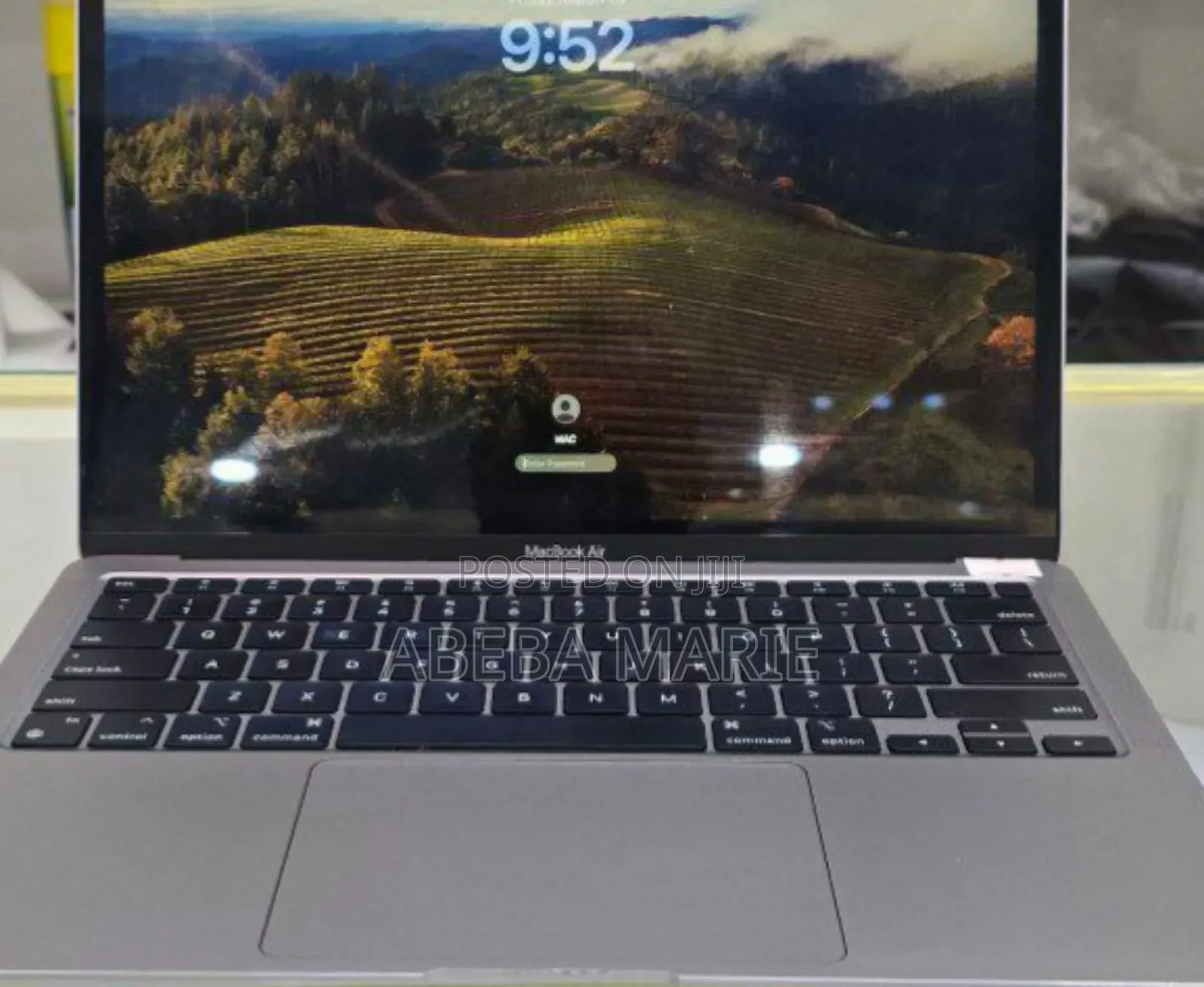 New Laptop Apple MacBook Air 2020 M1 8GB Apple M1 SSD 256GB
