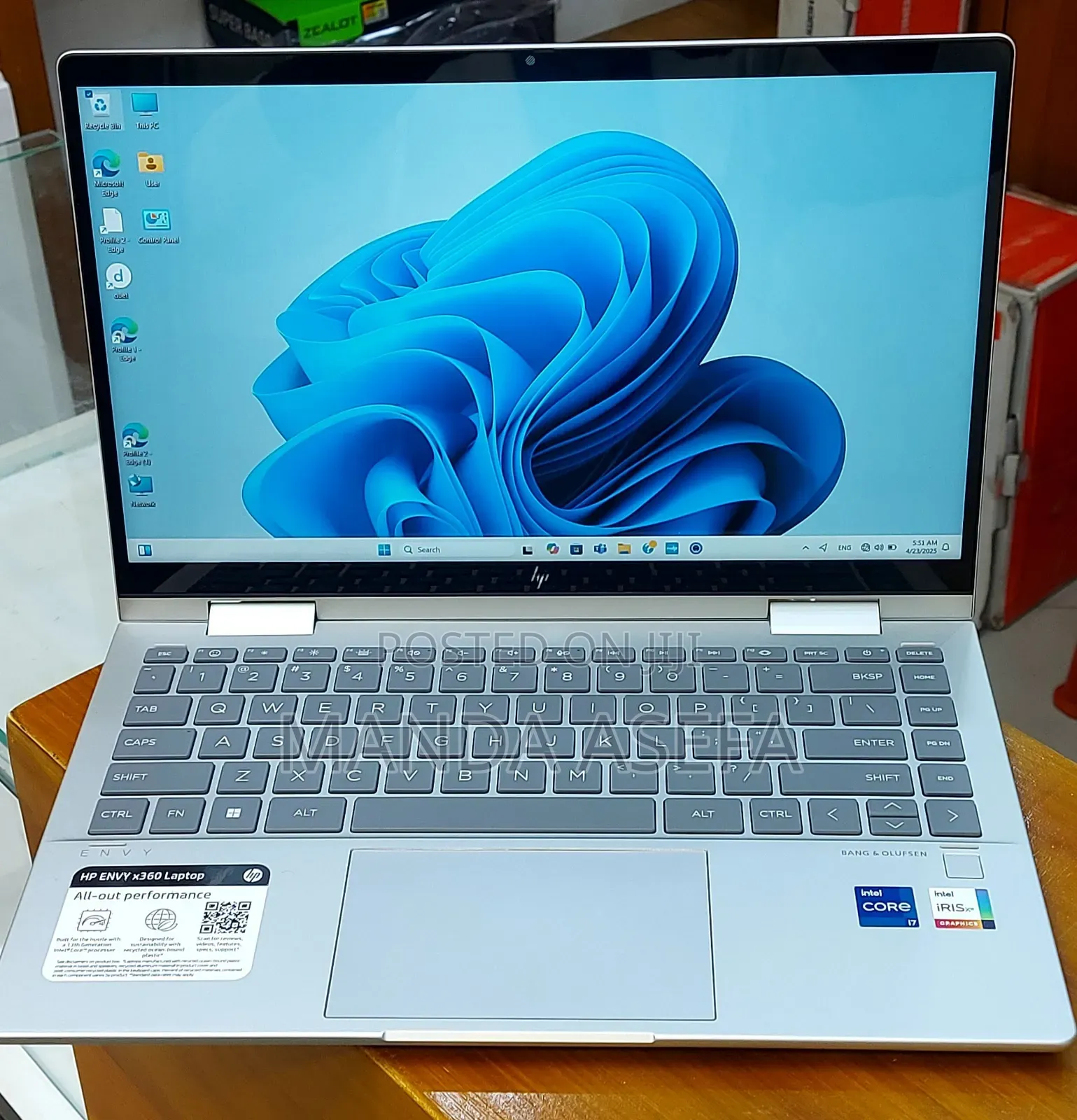 New Laptop HP Envy X360 16GB Intel Core I7 SSD 1T