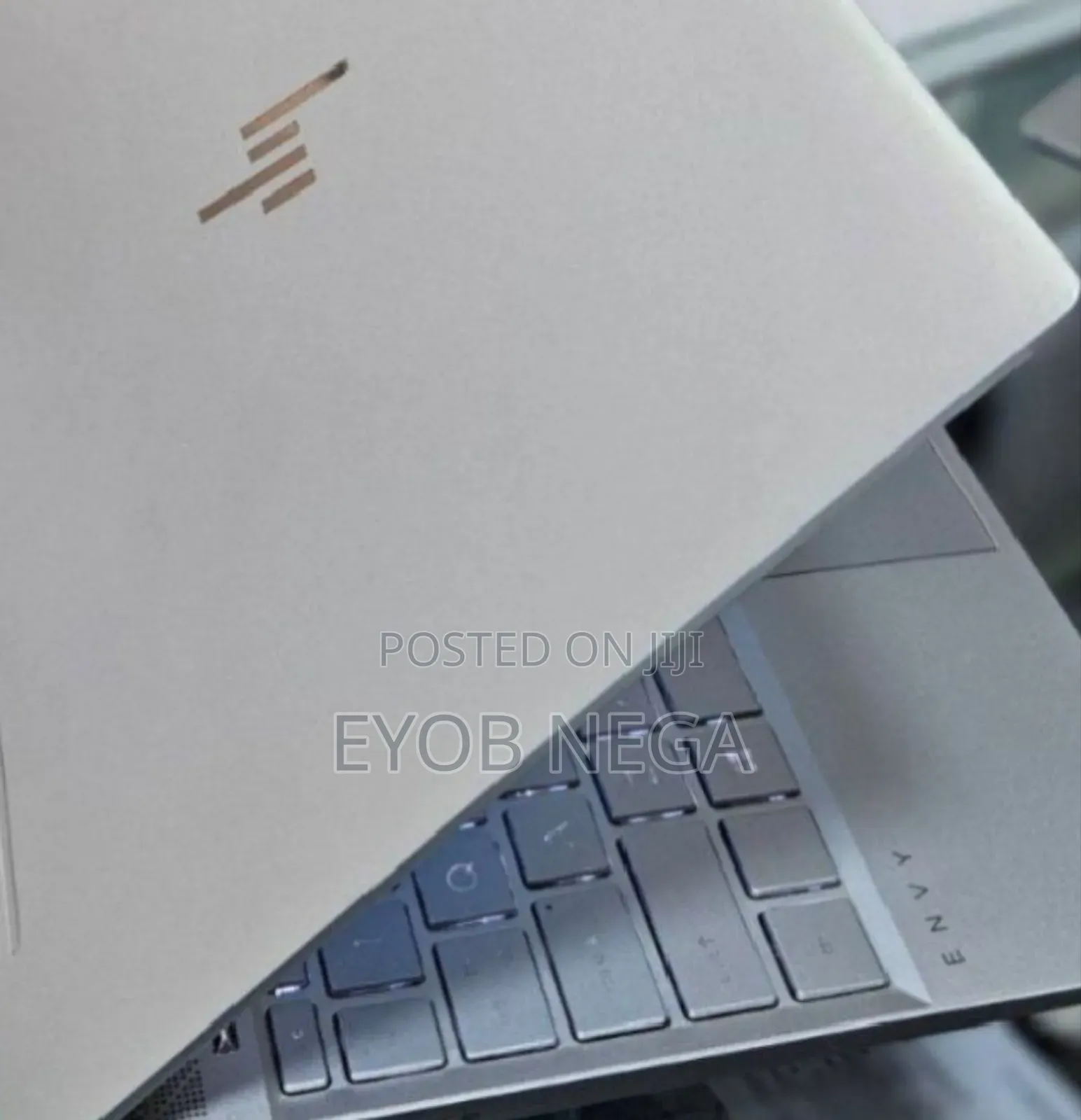 New Laptop HP Envy 13 8GB Intel Core I5 SSD 256GB