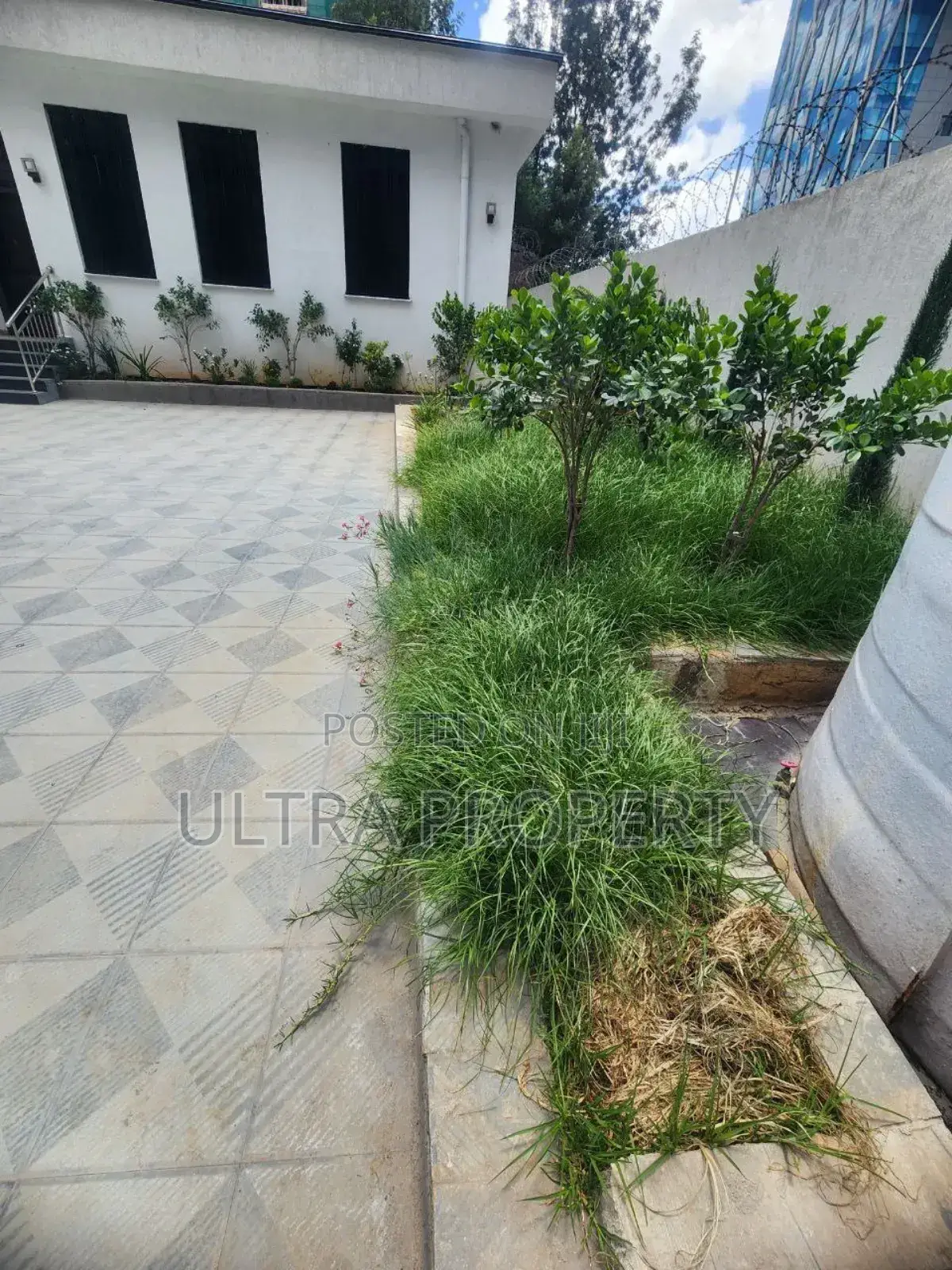 3bdrm House in Bole for rent