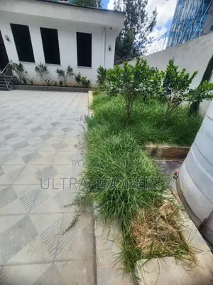 3bdrm House in Bole for rent