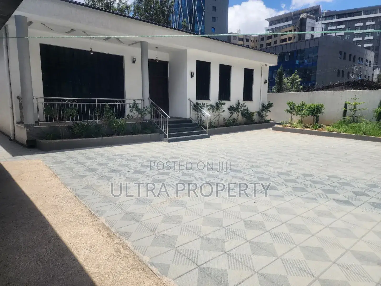 3bdrm House in Bole for rent