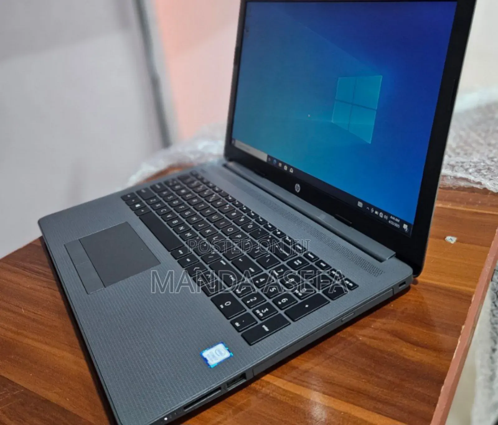 New Laptop HP Stream Notebook 8GB Intel Core I7 SSD 256GB