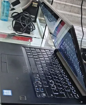 Photo - New Laptop Dell Latitude 7280 16GB Intel Core I7 SSD 512GB