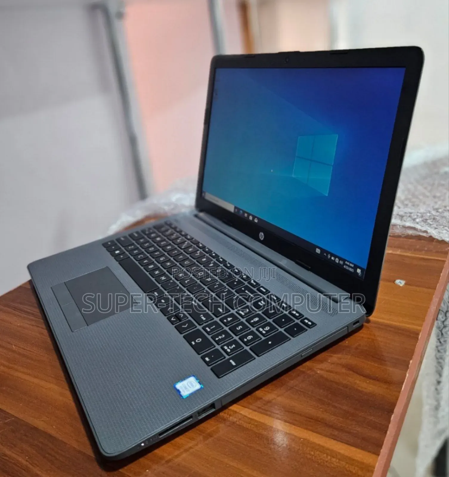 New Laptop HP Stream Notebook 8GB Intel Core I7 SSD 256GB