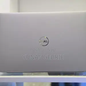 Photo - New Laptop Dell Precision 5570 32GB Intel Core I9 SSD 1T