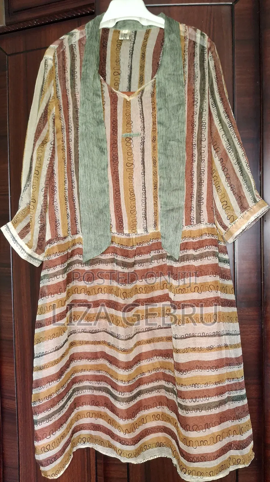 Slightly Used Like New Dress. Size S,M