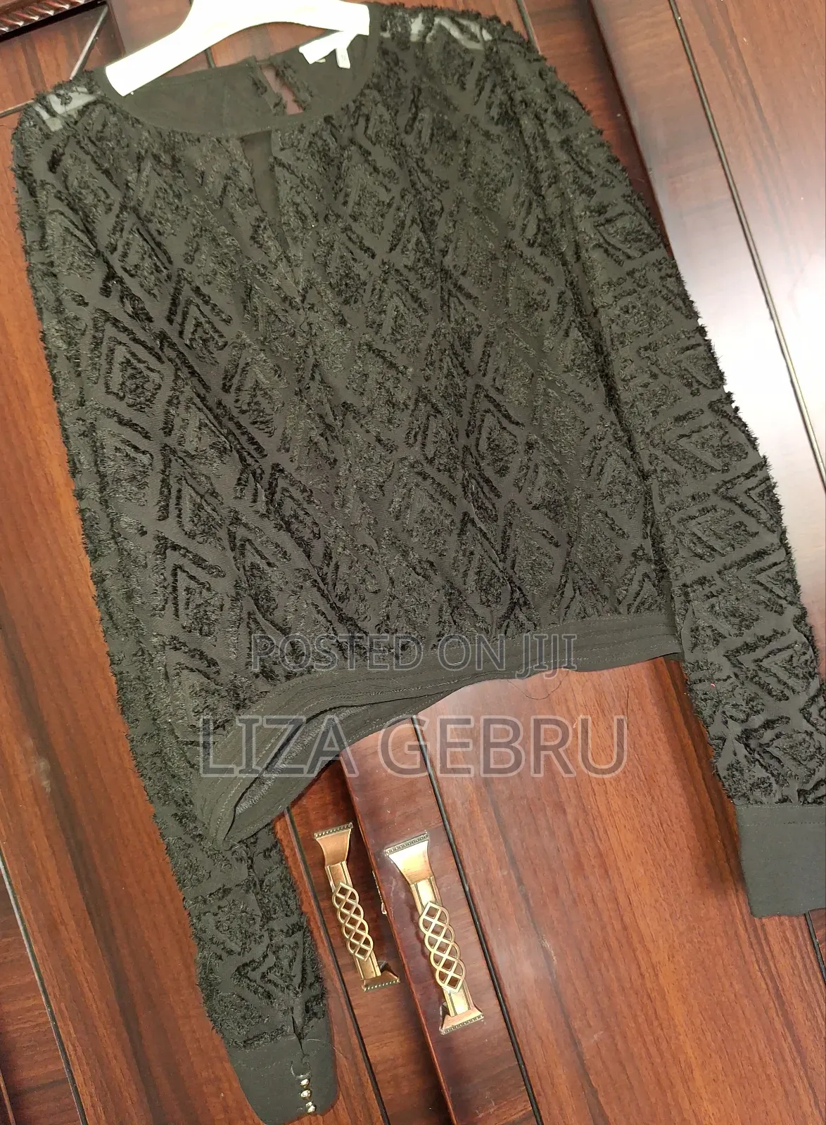 Slightly Used Like New Sweater. Size S,M