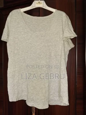 Photo - Slightly Used Like New T-Shirt. Size S,M
