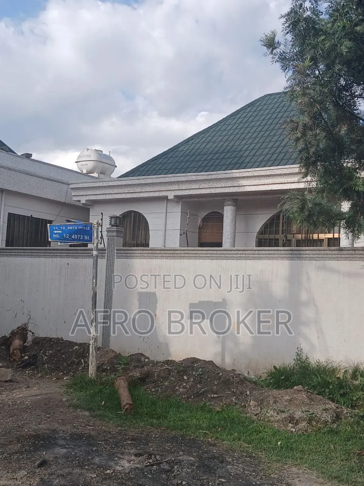 Furnished 5bdrm Villa in Lafto for sale