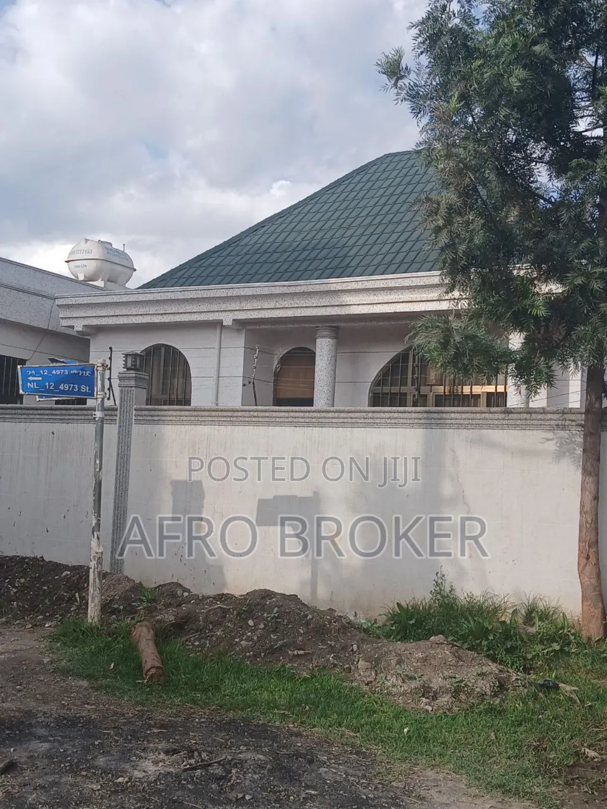 Furnished 5bdrm Villa in Lafto for sale