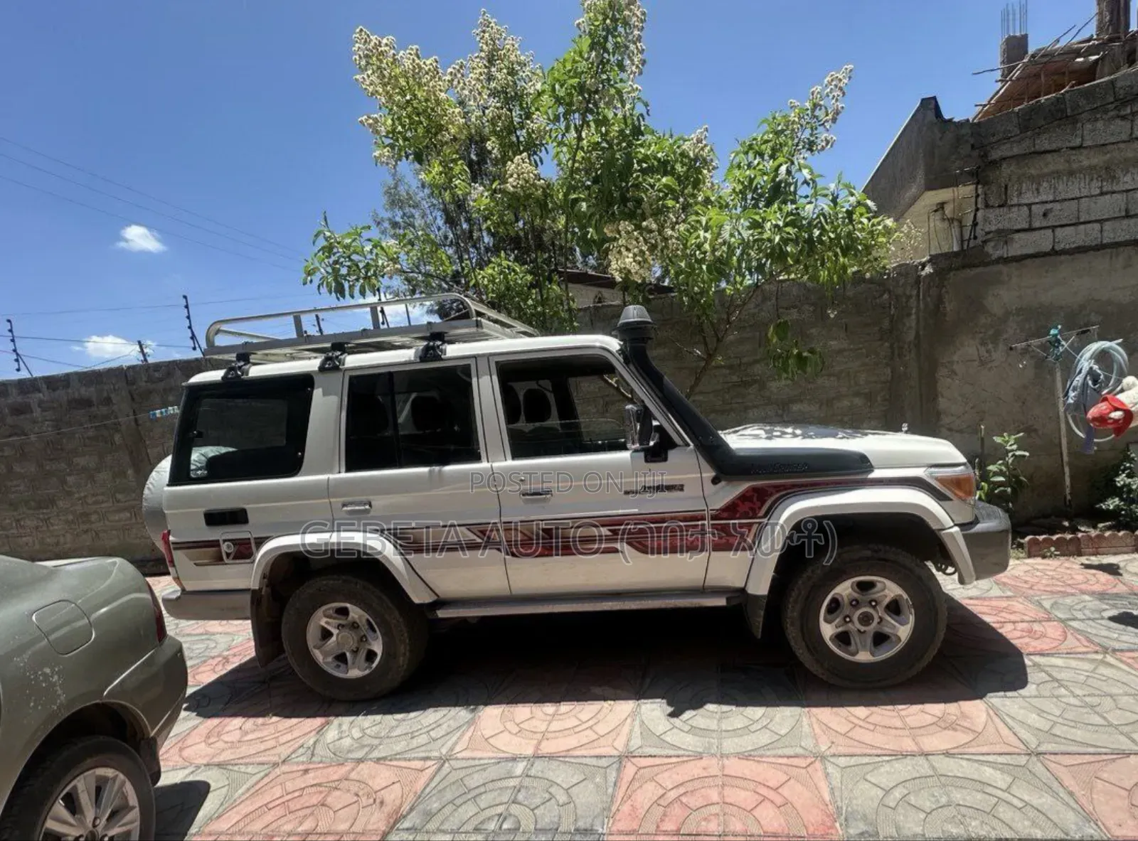 Toyota Land Cruiser 2019 White