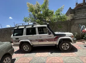 Toyota Land Cruiser 2019 White