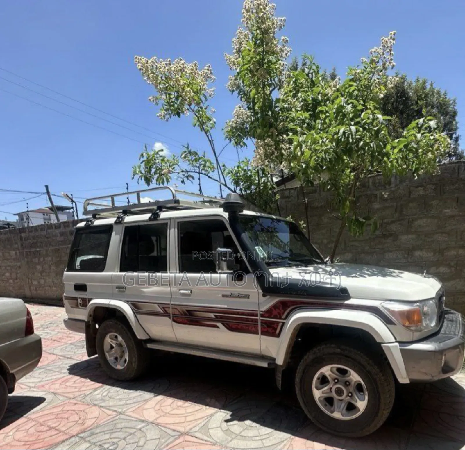 Toyota Land Cruiser 2019 White