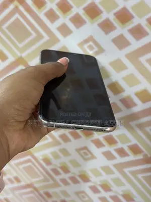 Apple iPhone 11 Pro 64 GB White