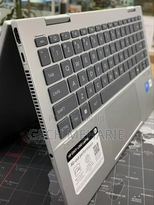 New Laptop HP Envy X360 8GB Intel Core I5 SSD 512GB