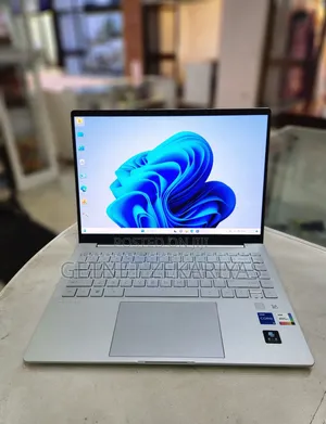 Photo - New Laptop HP Pavilion 14 16GB Intel Core I5 SSD 512GB