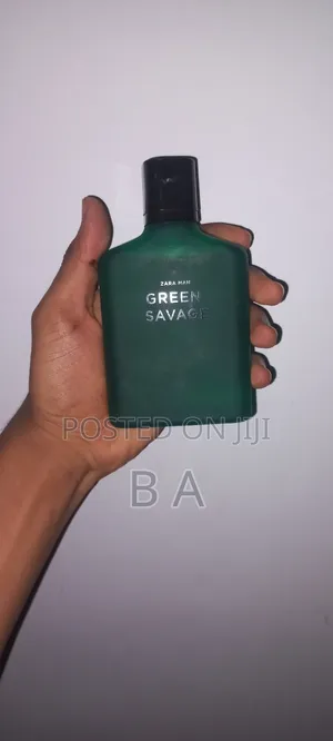 Photo - Zara Green Savage