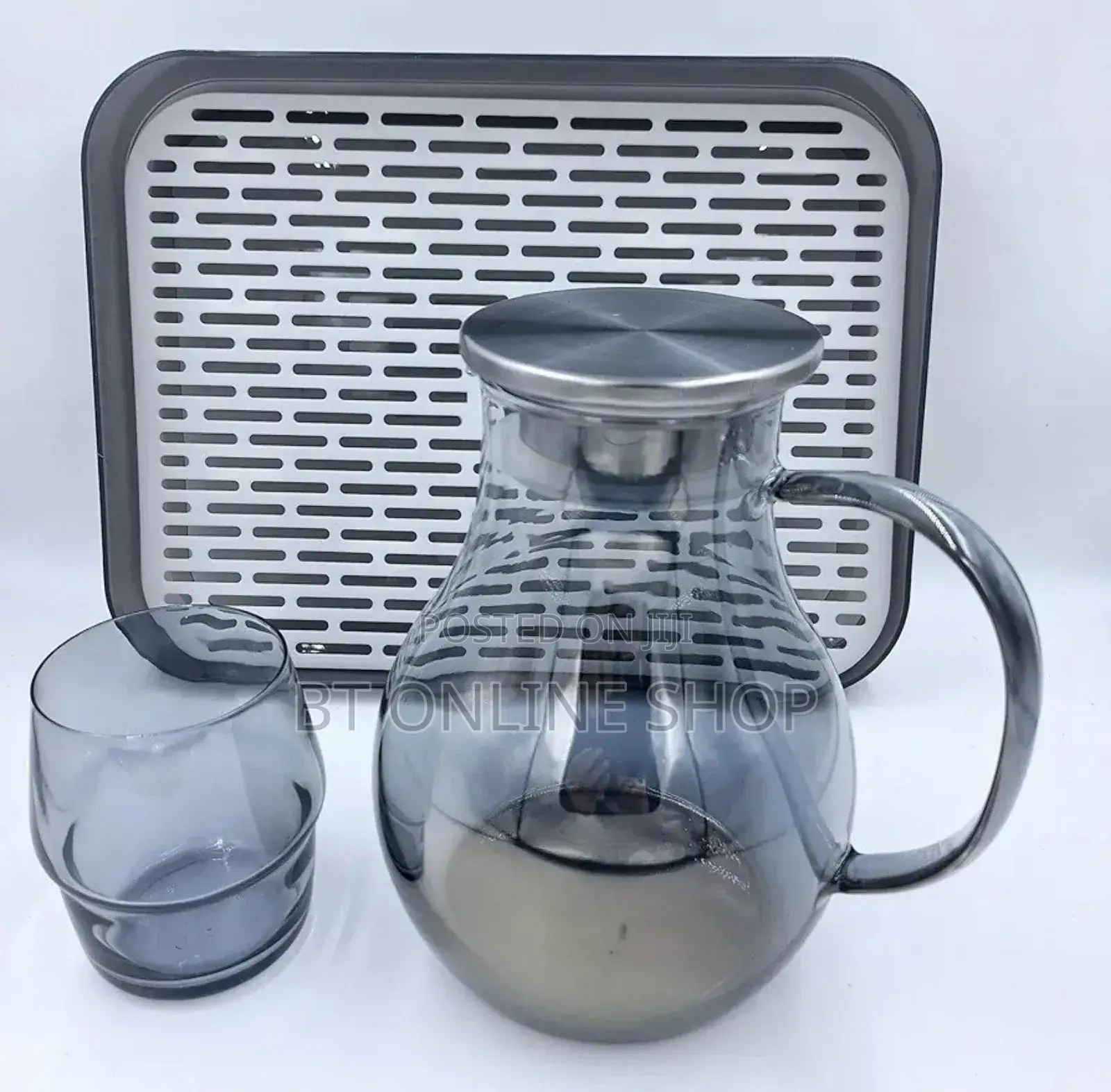 8 PCS Glassware Set.Free Delivery