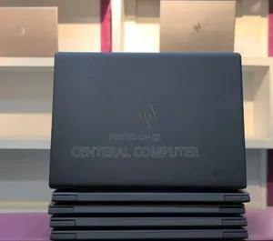 New Laptop HP ZBook Studio G5 16GB Intel Core I5 SSD 512GB