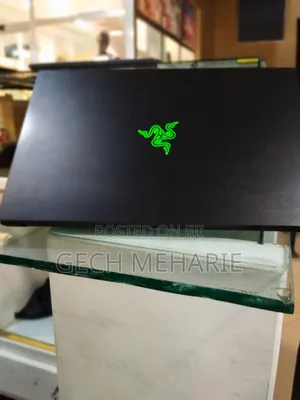 New Laptop Razer Blade 16GB Intel Core I7 SSD 1T