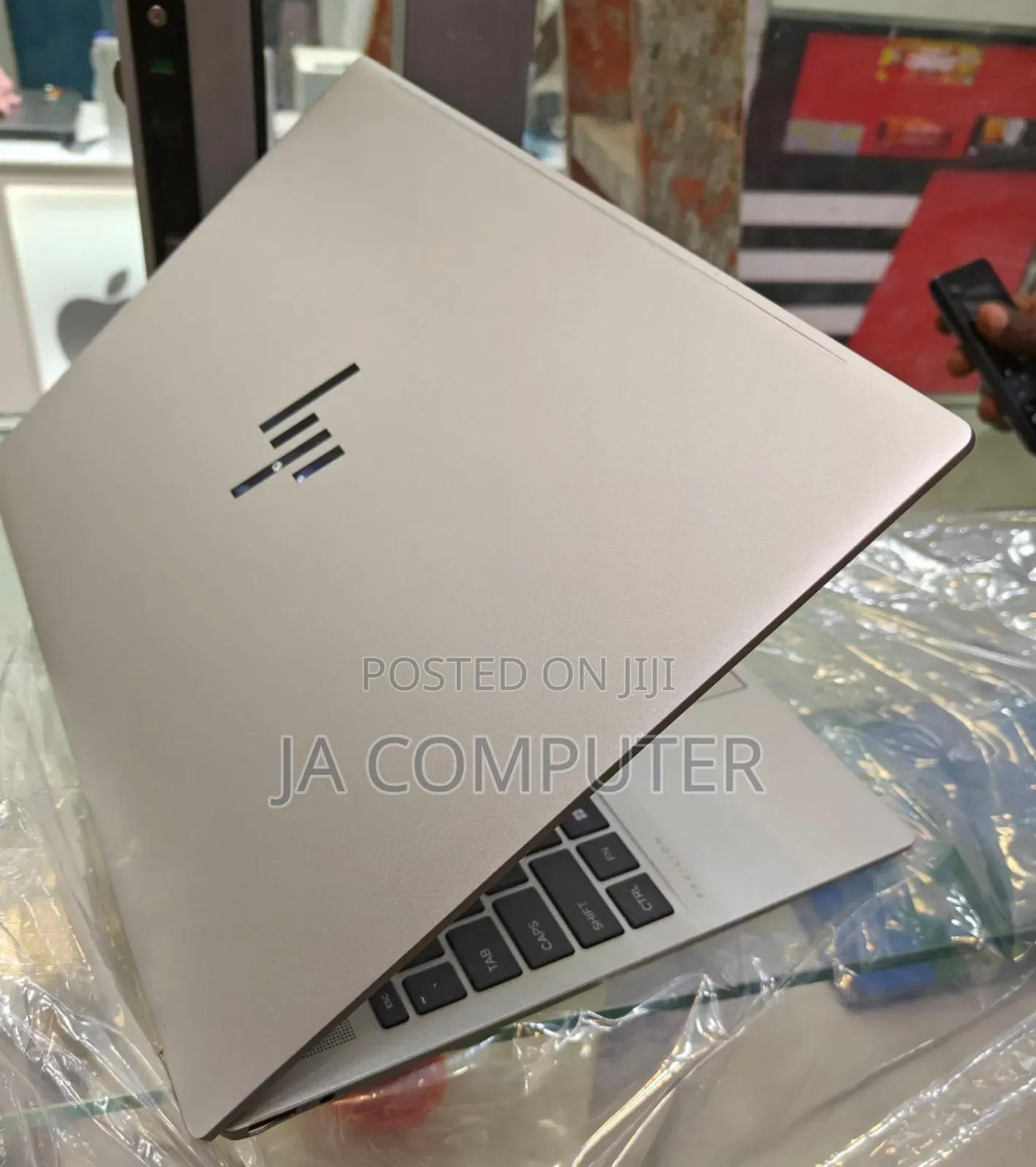 New Laptop HP Pavilion 15 16GB Intel Core I5 SSD 1T