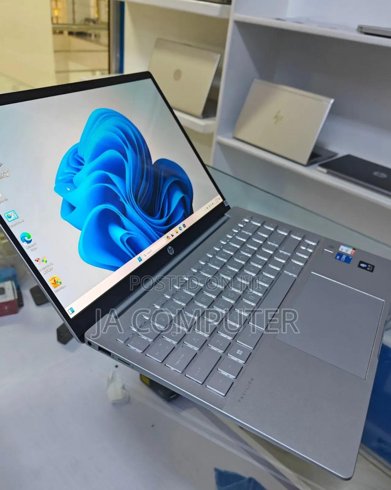 New Laptop HP Pavilion 15 16GB Intel Core I5 SSD 512GB