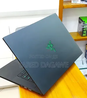 New Laptop Razer Blade 16GB Intel Core I7 SSD 1T