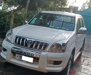 Toyota Land Cruiser Prado 2007 White