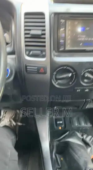 Toyota Land Cruiser Prado 2007 White