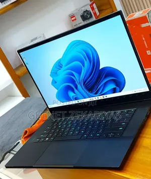 New Laptop Razer Blade 16GB Intel Core I7 SSD 1T