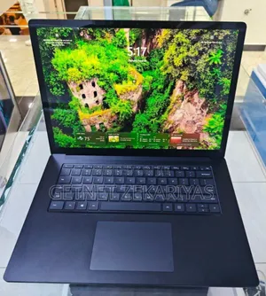 New Laptop Microsoft Surface Book 3 8GB AMD Ryzen 5 SSD 256GB