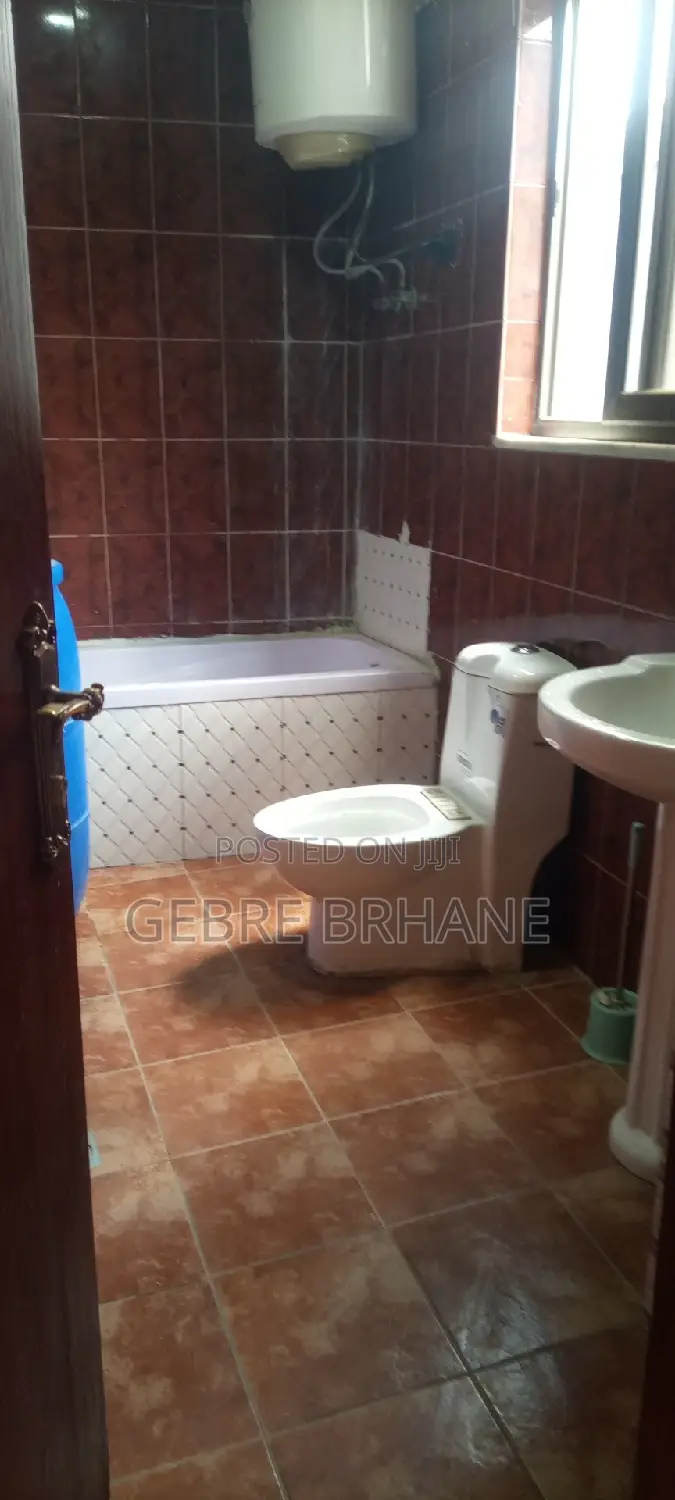 Furnished 3bdrm Apartment in Apartment, Yeka for rent