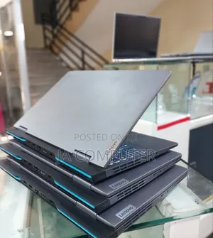 New Laptop Lenovo LOQ 15IRH8 16GB Intel Core I5 SSD 512GB