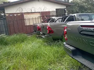 New Toyota Hilux 2024 Green