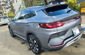 BYD Song Plus 2025 Gray