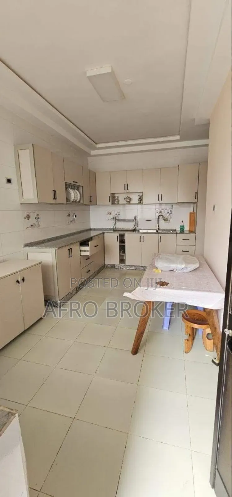 Furnished 7bdrm House in Lafto for sale