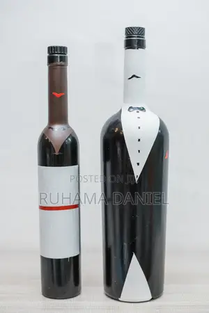 Photo - Decorating Bottles