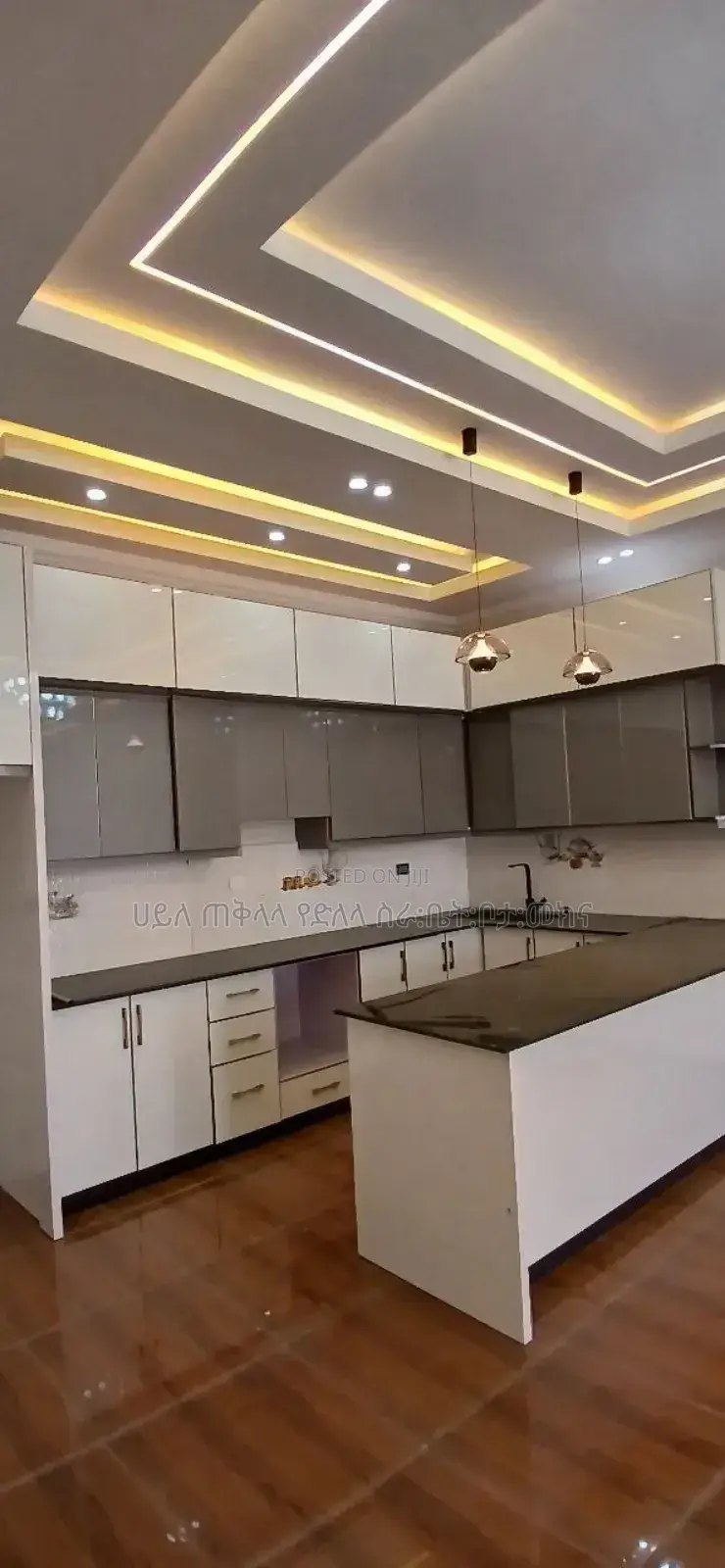 Furnished 5bdrm Villa in አያት አየር መንገድ አካባቢ, Yeka for sale